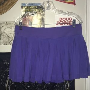 LuLu Lemon size 10 Pleat to Street skirt